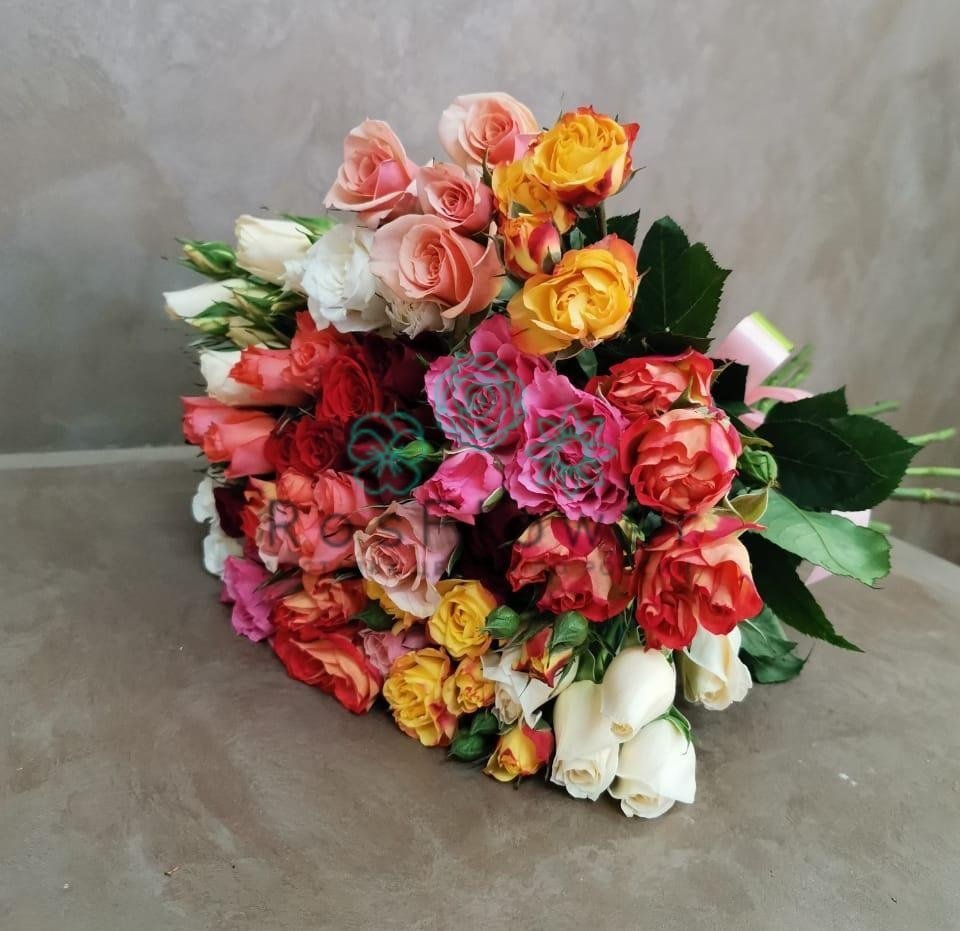 Букет цветов из: Розы в Мулино