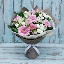 Букет цветов из:  Герберы, Альстромерии и Хризантемы в Мулино