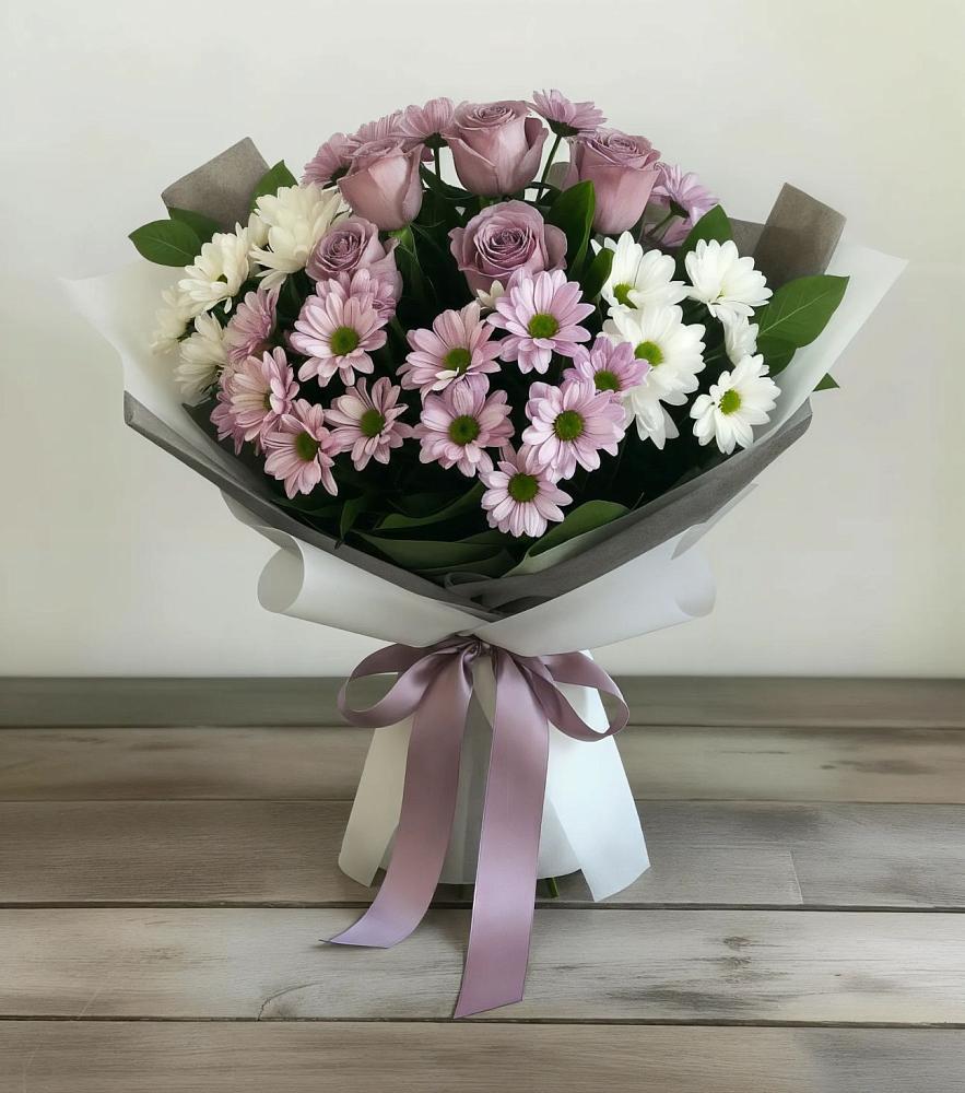 Букет цветов из: Хризантемы и Розы в Мулино