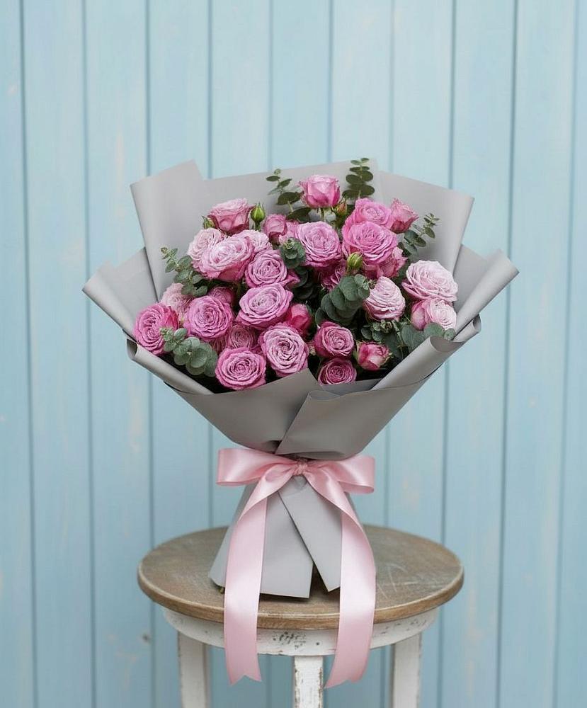 Букет цветов из: Розы в Мулино