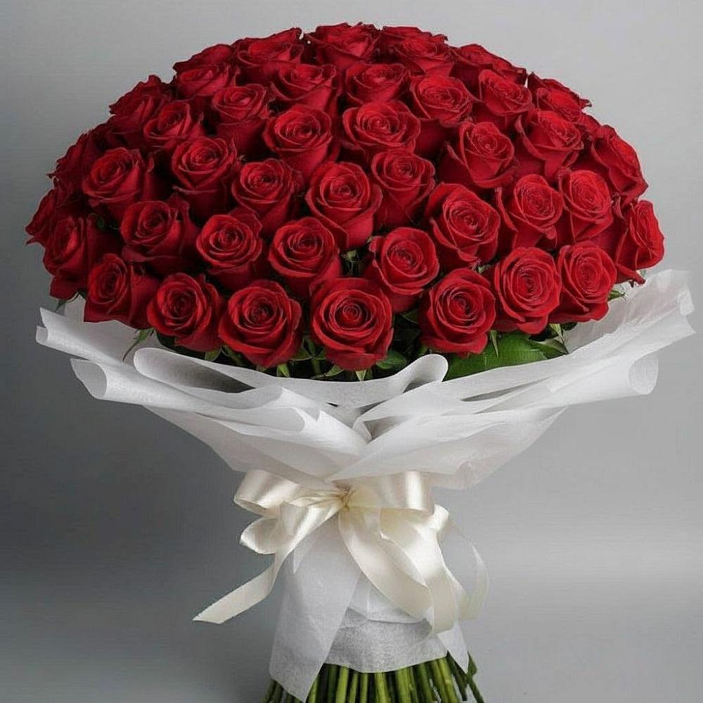 Букет 101 Красная роза Блэк Мэджик в Мулино