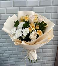 Букет цветов из:  Розы и Хризантемы в Мулино