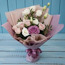 Букет цветов из:  Розы и Лизиантусы в Мулино