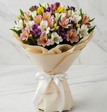 Букет цветов из:  Альстромерии в Мулино