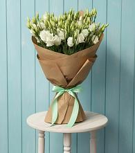 Букет цветов из:  Лизиантусы в Мулино