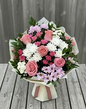 Букет цветов из:  Альстромерии, Гвоздики, Розы и Хризантемы в Мулино