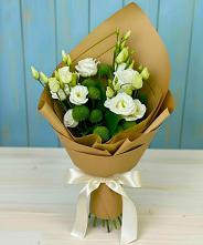 Букет цветов из:  Хризантемы и Лизиантусы #REPLACE_PRED# Мулино