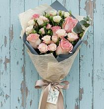 Букет цветов из:  Розы в Мулино