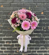 Букет цветов из:  Герберы и Хризантемы в Мулино