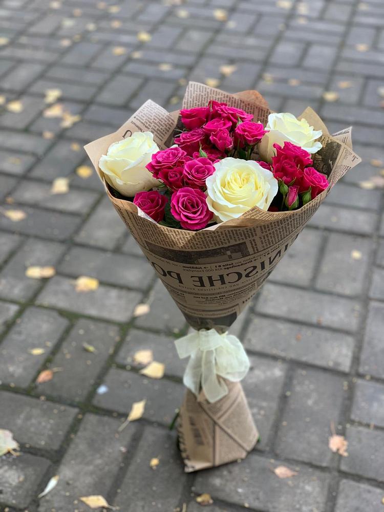 Букет цветов из: Розы в Мулино