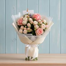 Букет цветов из:  Розы в Мулино