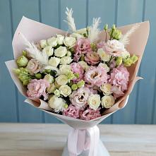 Букет цветов из:  Альстромерии и Розы в Мулино