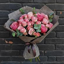 Букет цветов из:  Розы в Мулино