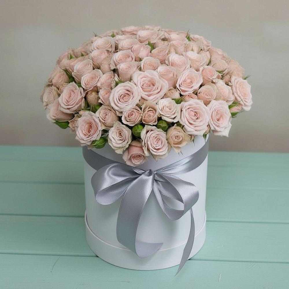 Цветочная композиция из Розы в шляпной коробке в Мулино